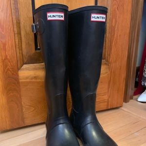 Hunter boots size 10